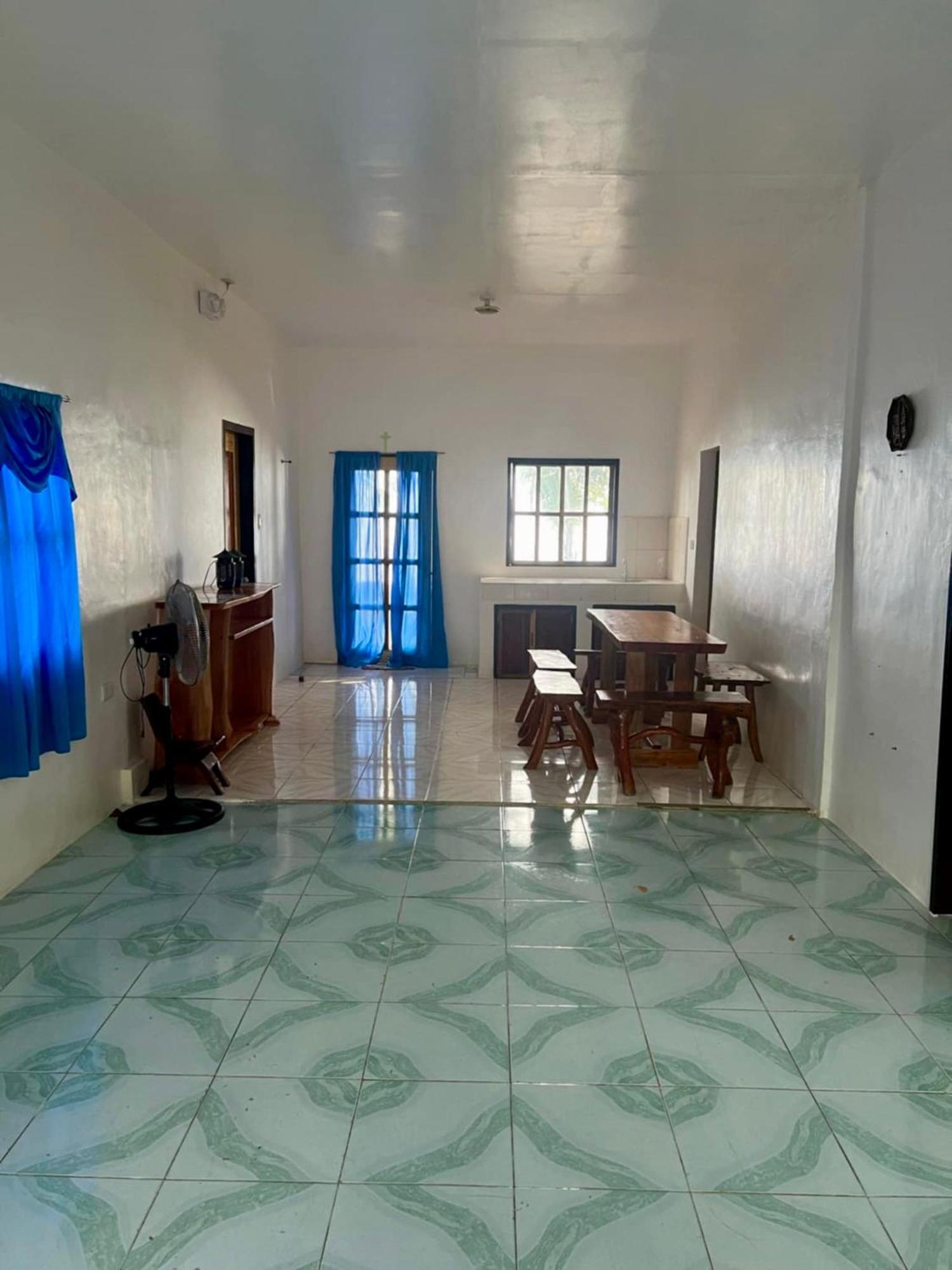 Hola Beach Resort Siquijor Kültér fotó